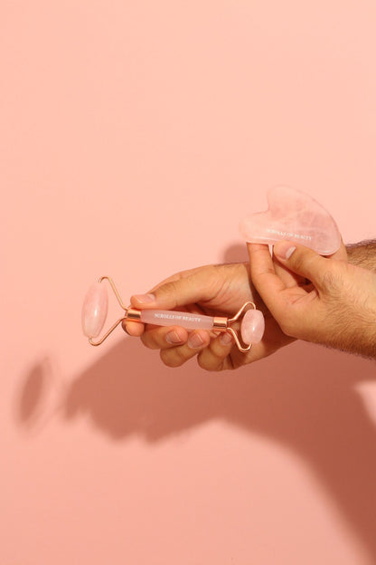 غواشا واسطوانة الوجه | Rose Quartz Gua Sha & Facial Roller